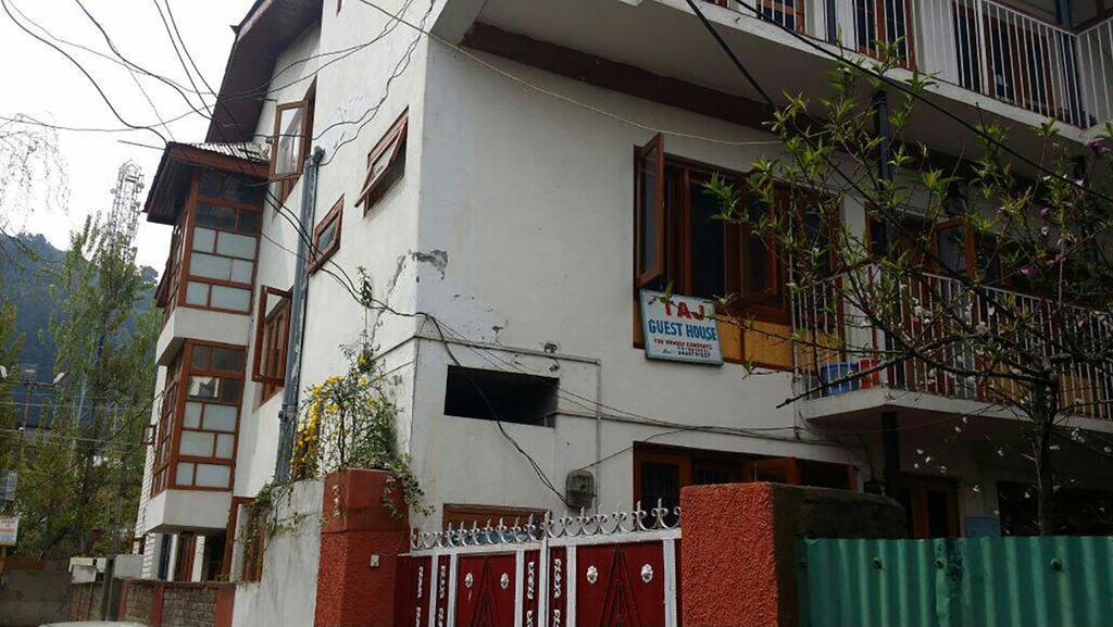 Taj Guest House Srinagar  Exterior photo
